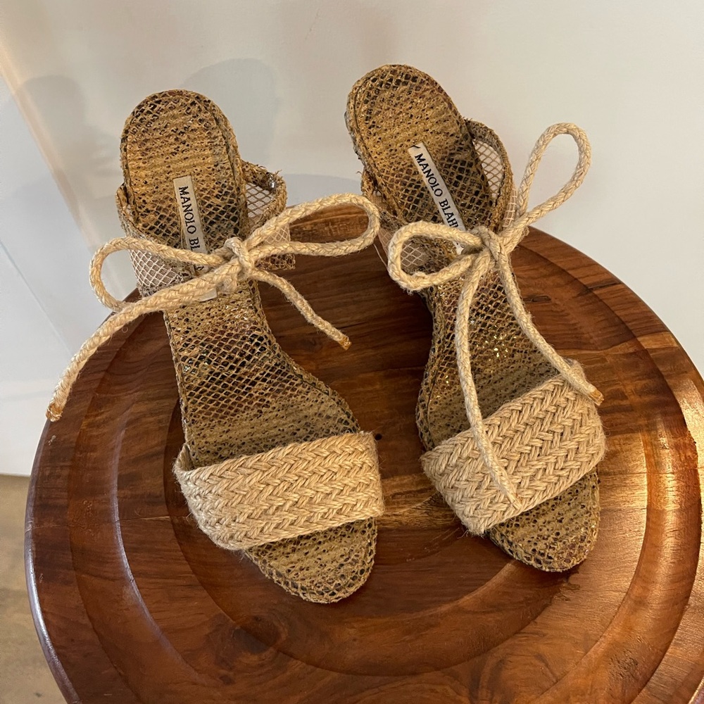 Manolo Blahnik Wedges size 41/ 10-10.5